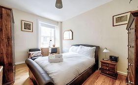 Charm & Character On Historic Rose Street